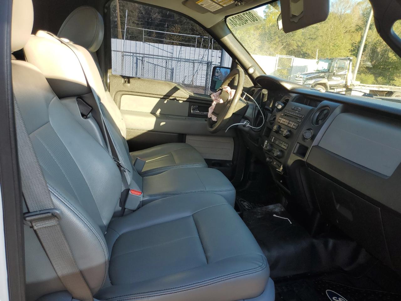 2012 Ford F-150 - Image 10