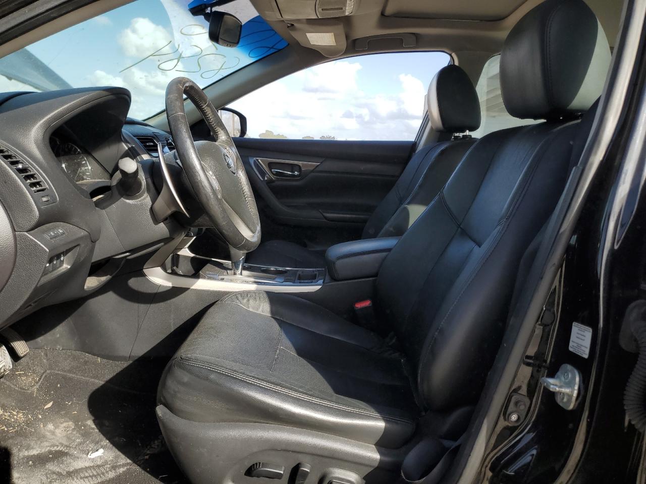 2015 Nissan Altima - Image 7