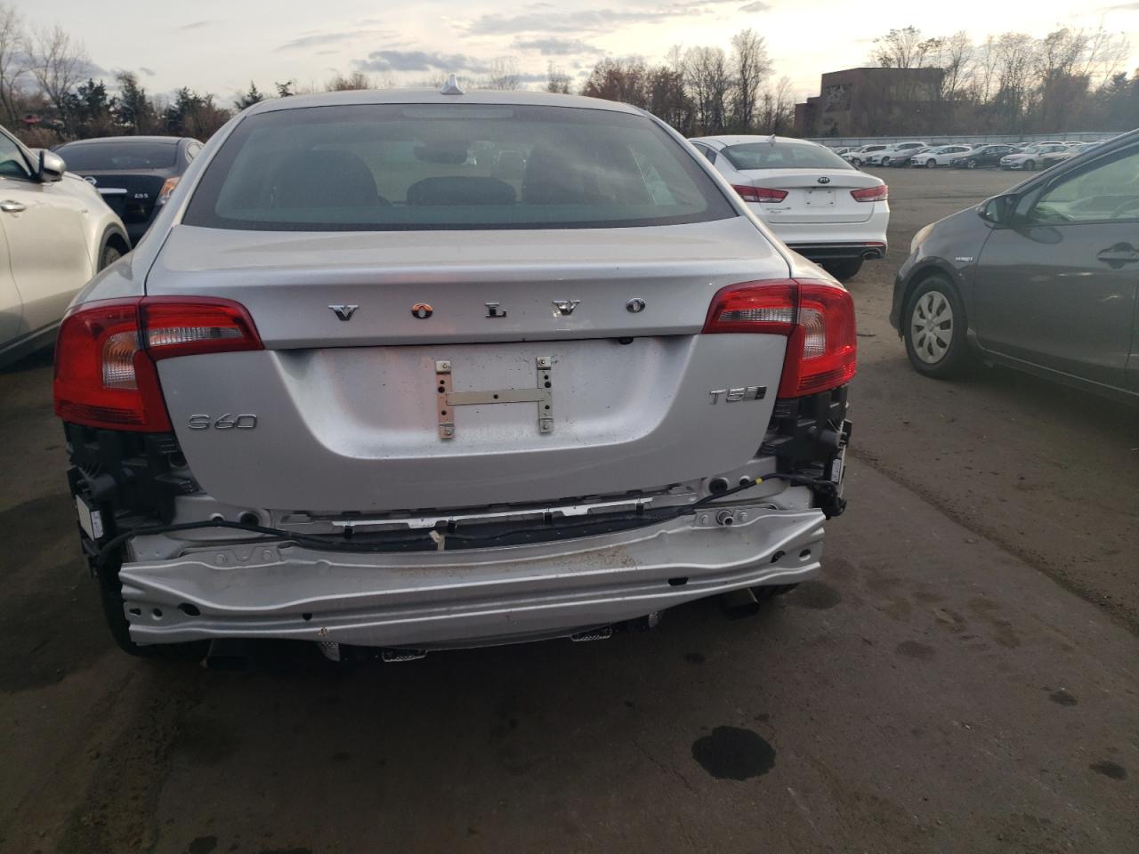 2018 Volvo S60 Inscription VIN: LYV402TK2JB163652 Lot: 78387944