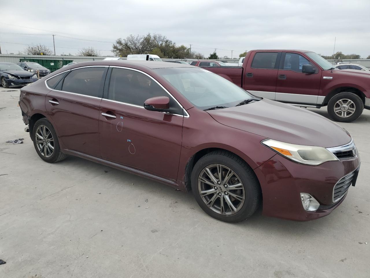 2014 Toyota Avalon - Image 4