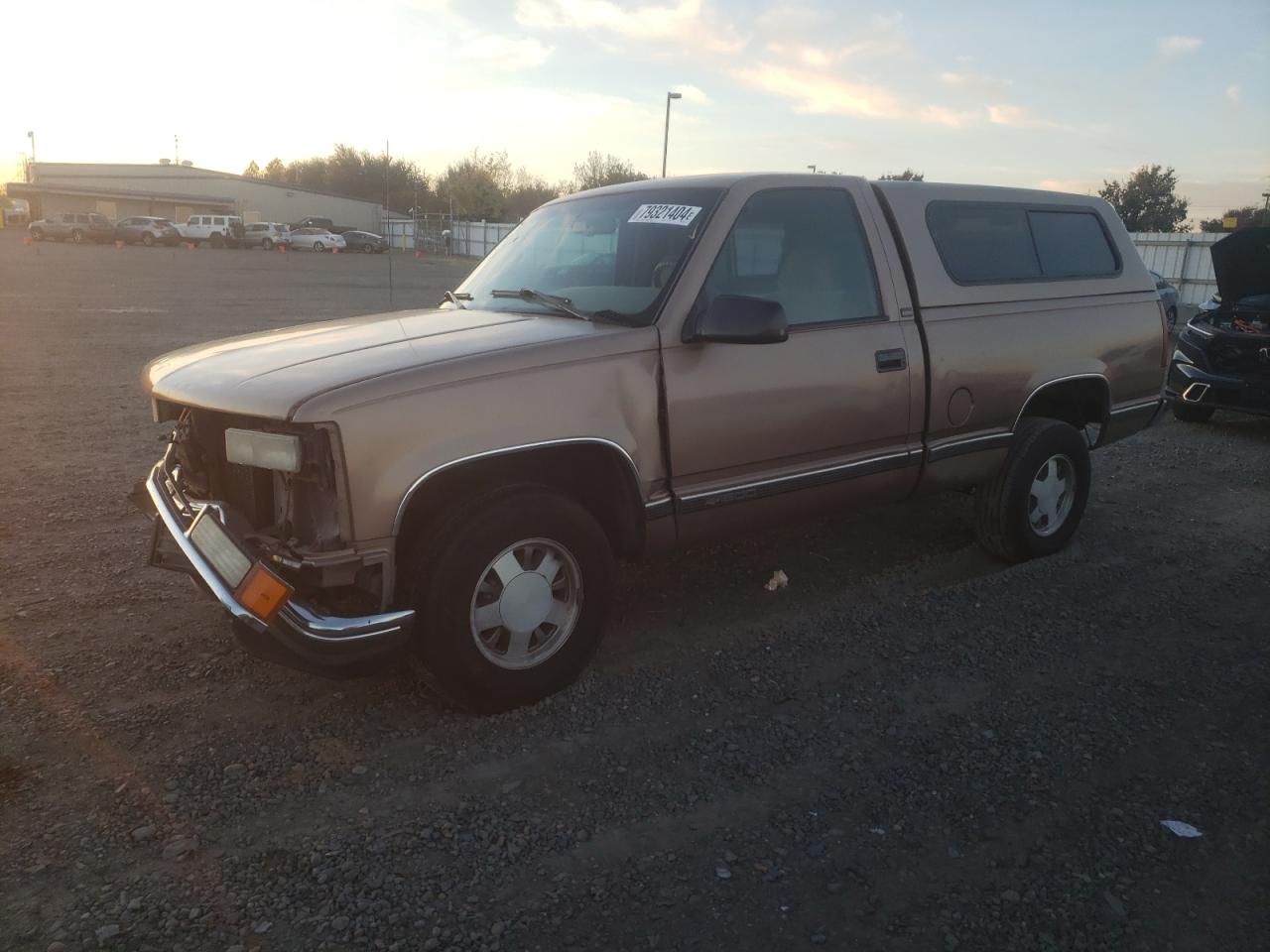 1996 Chevrolet GMT-400 - Image 1