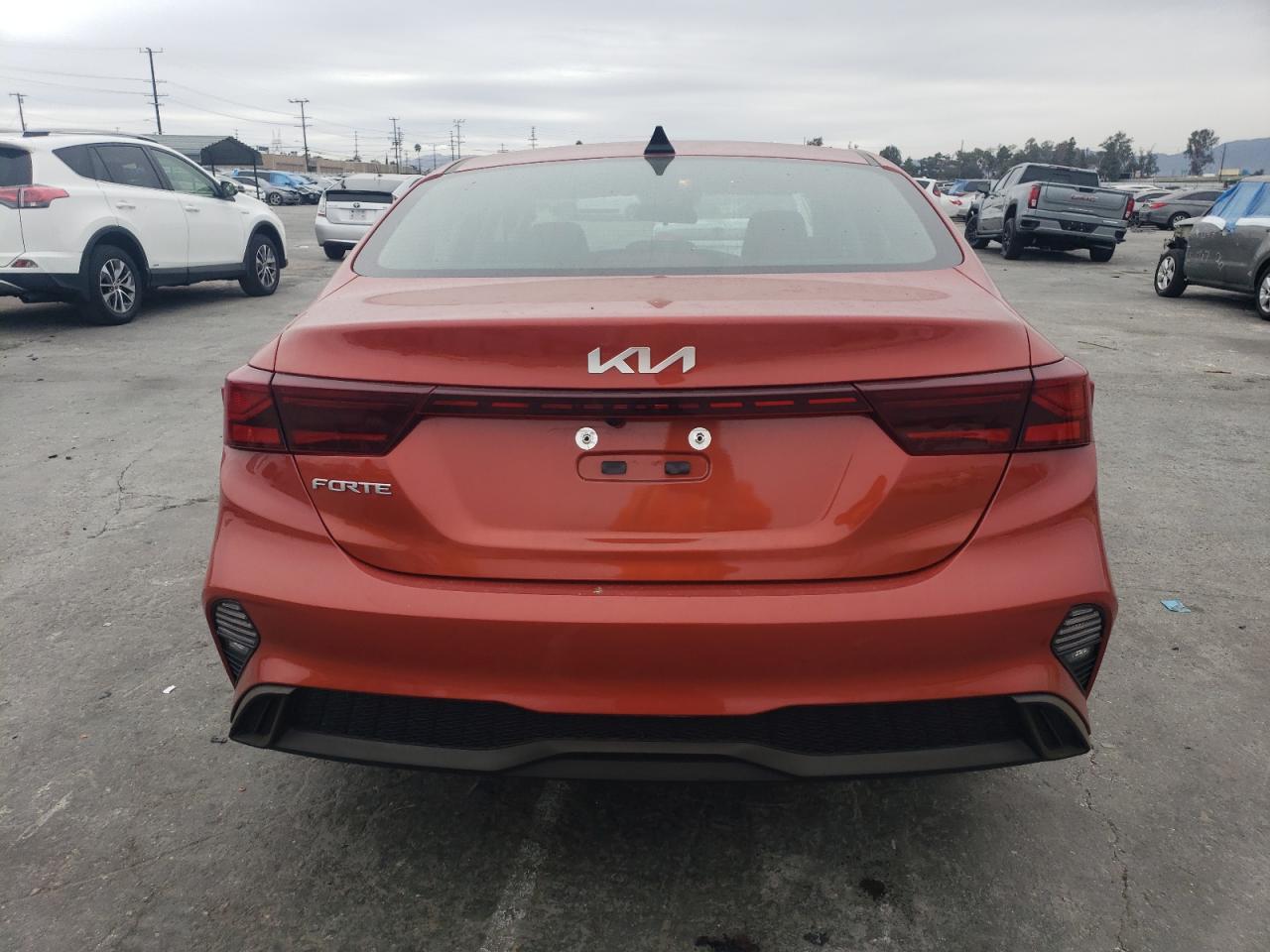 2023 Kia Forte - Image 6