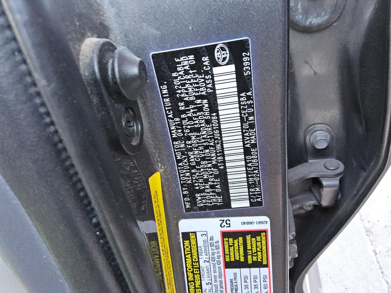 4T1B11HK2JU610084 TOYOTA CAMRY 2018