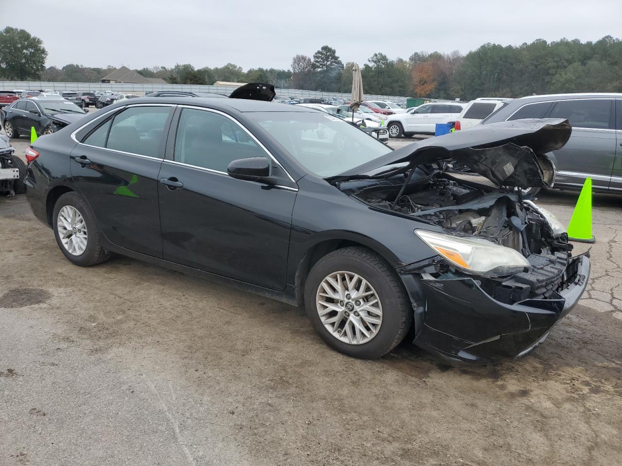 2016 Toyota Camry - Image 4
