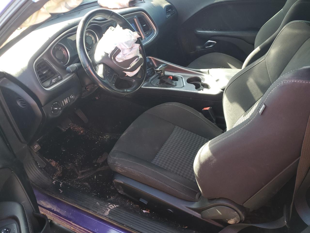 2019 Dodge Challenger - Image 7