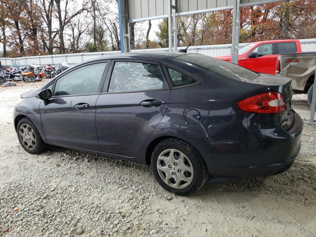 2013 Ford Fiesta - Image 2