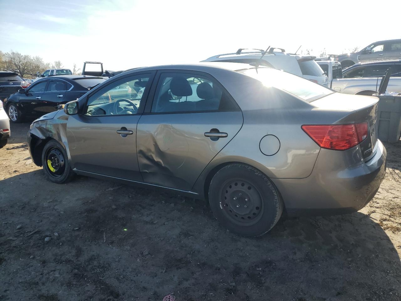 2012 Kia Forte - Image 2
