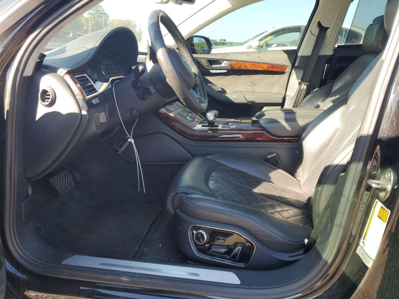 2014 Audi A8 - Image 7