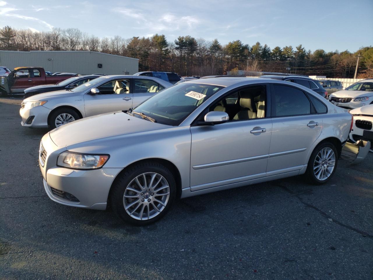 2010 Volvo S40 - Image 1