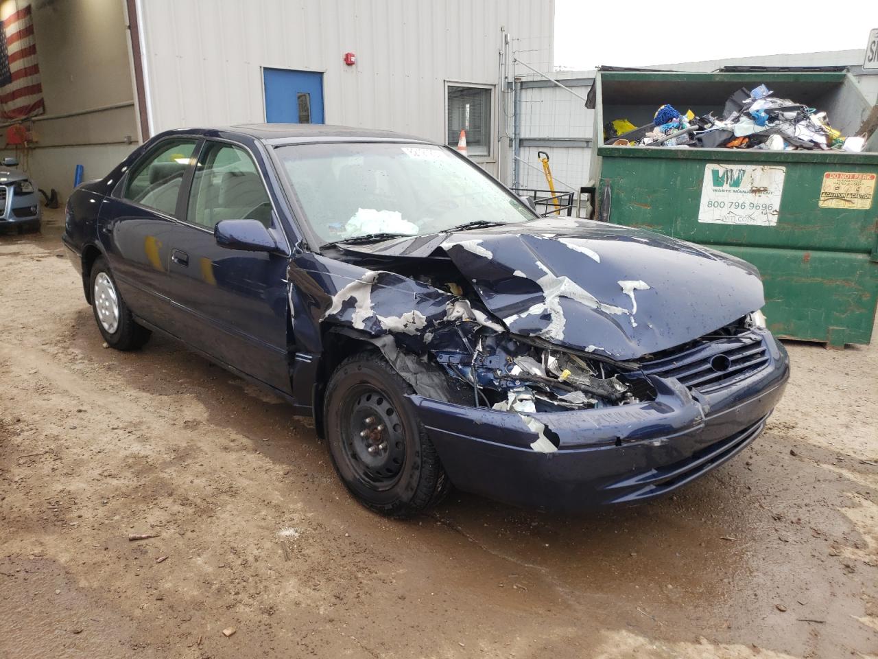 1999 Toyota Camry - Image 4