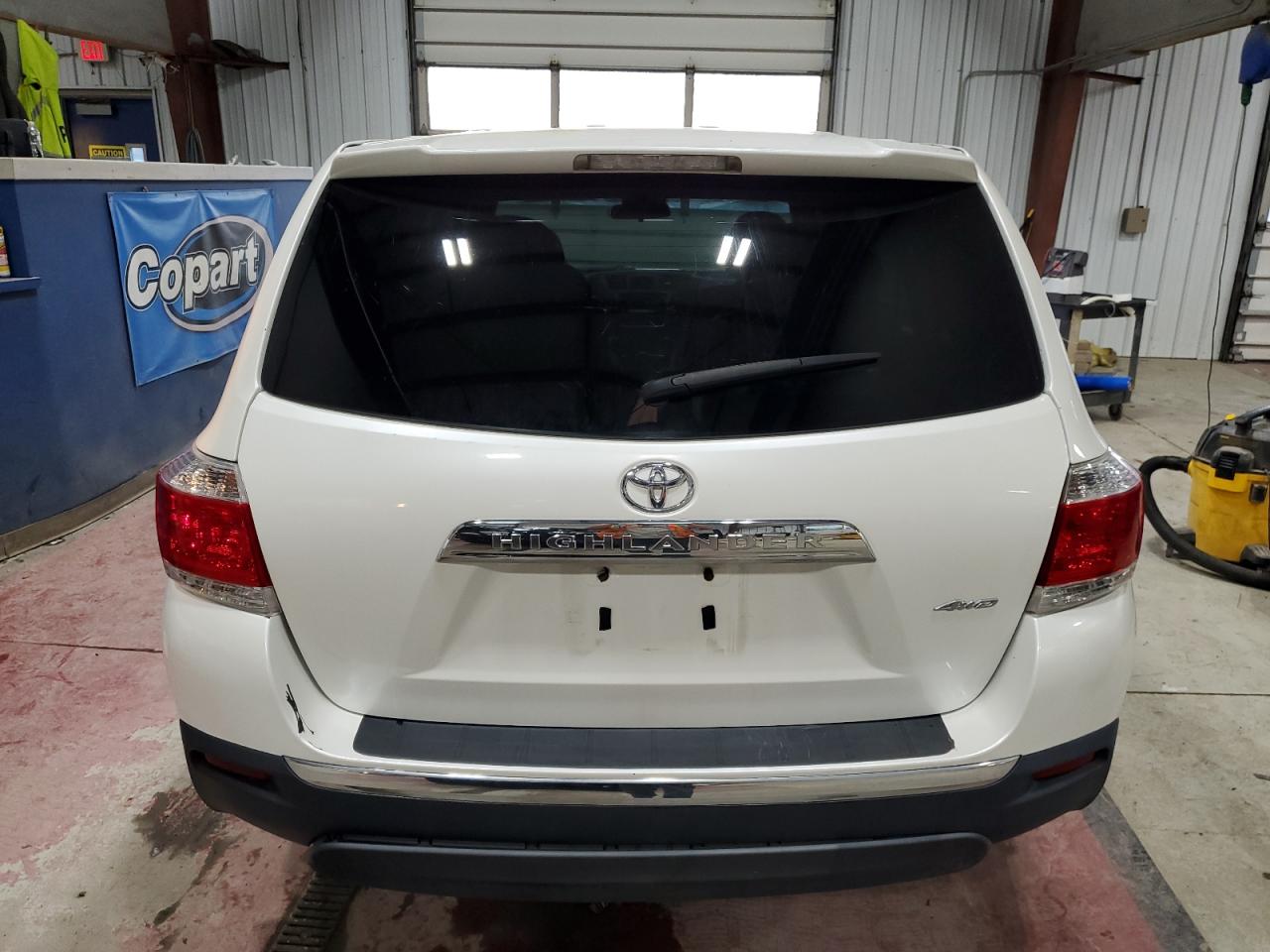 2013 Toyota Highlander Base VIN: 5TDBK3EH5DS248573 Lot: 80225804