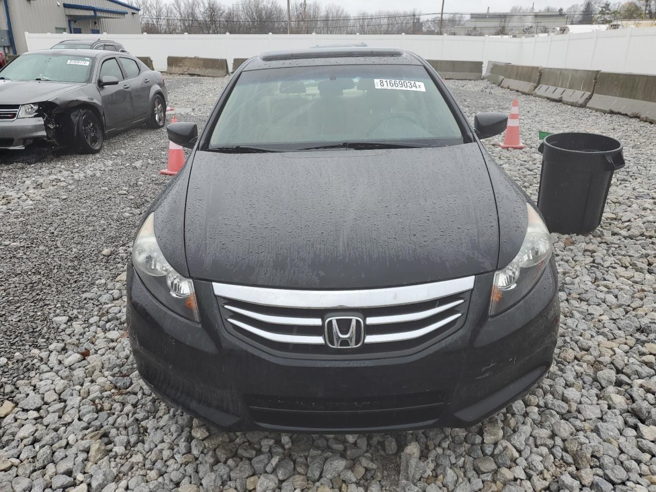 2011 Honda Accord - Image 5
