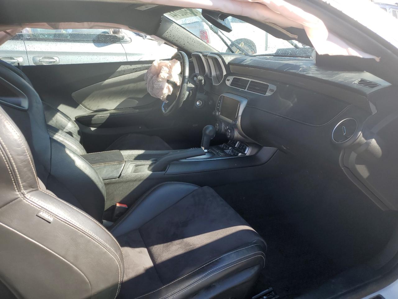2014 Chevrolet Camaro - Image 8