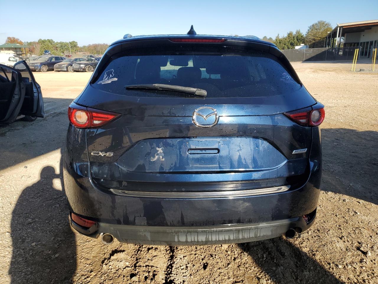 2018 Mazda Cx-5 Grand Touring VIN: JM3KFADM1J1402901 Lot: 82295984