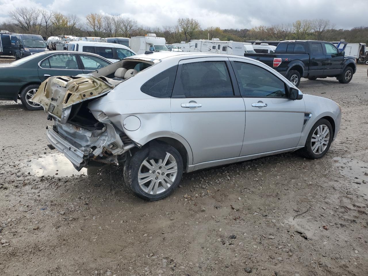 2009 Ford Focus - Image 3