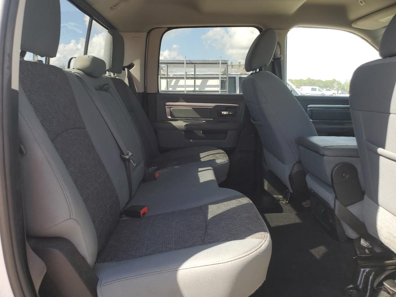 2019 RAM 1500 - Image 10