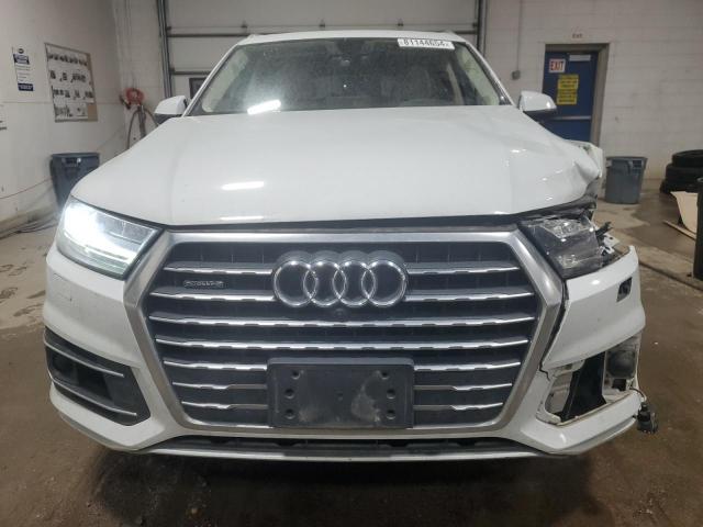  AUDI Q7 2017 Белый