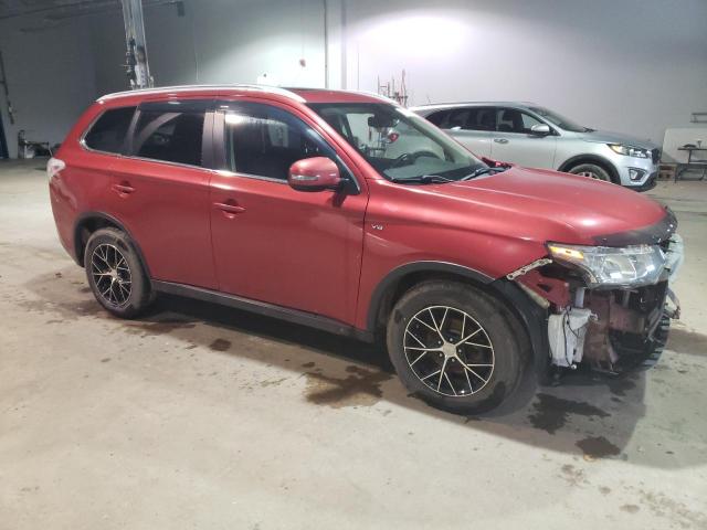  MITSUBISHI OUTLANDER 2015 Червоний