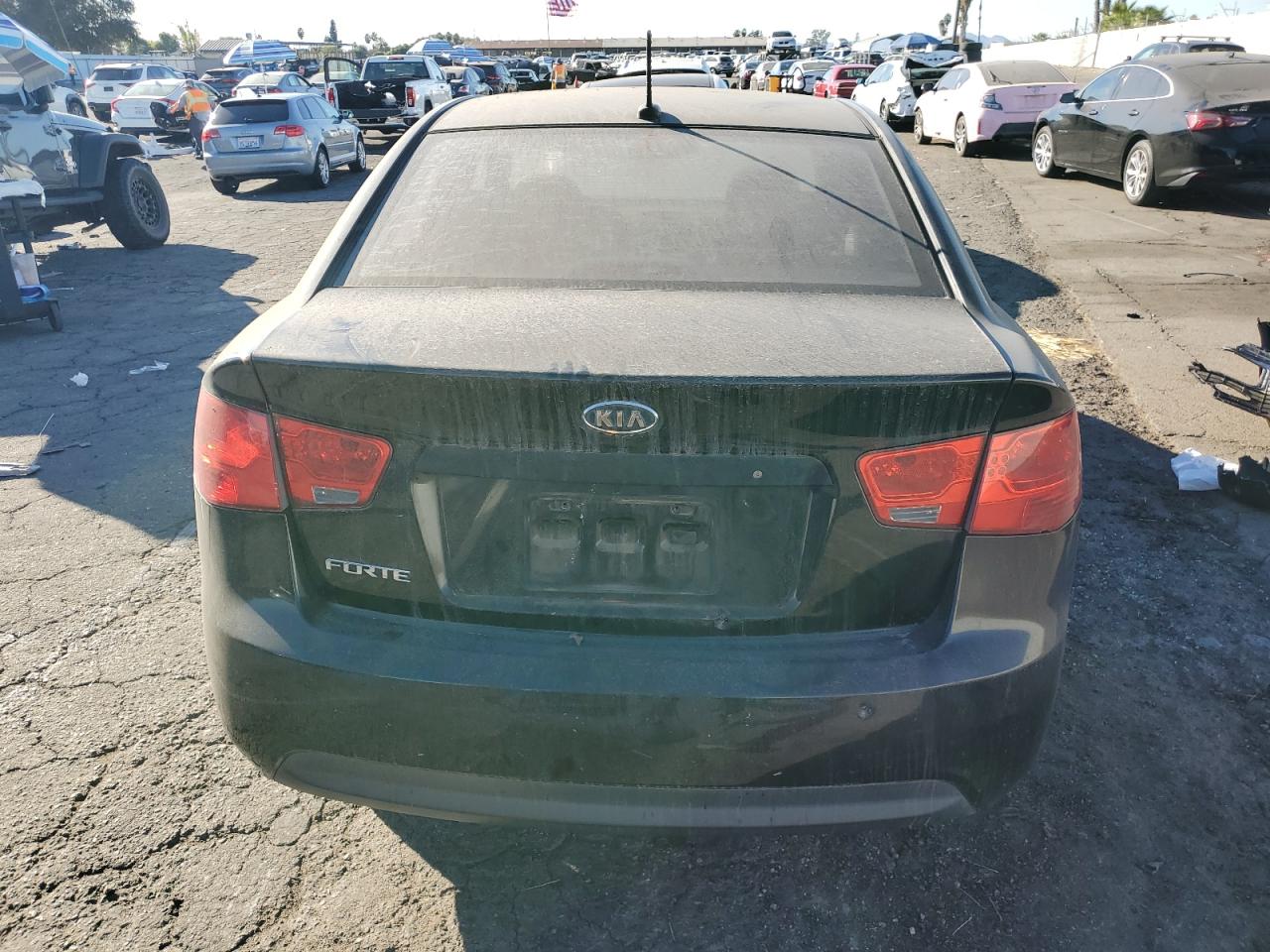 2010 Kia Forte Lx VIN: KNAFT4A20A5236450 Lot: 82011294