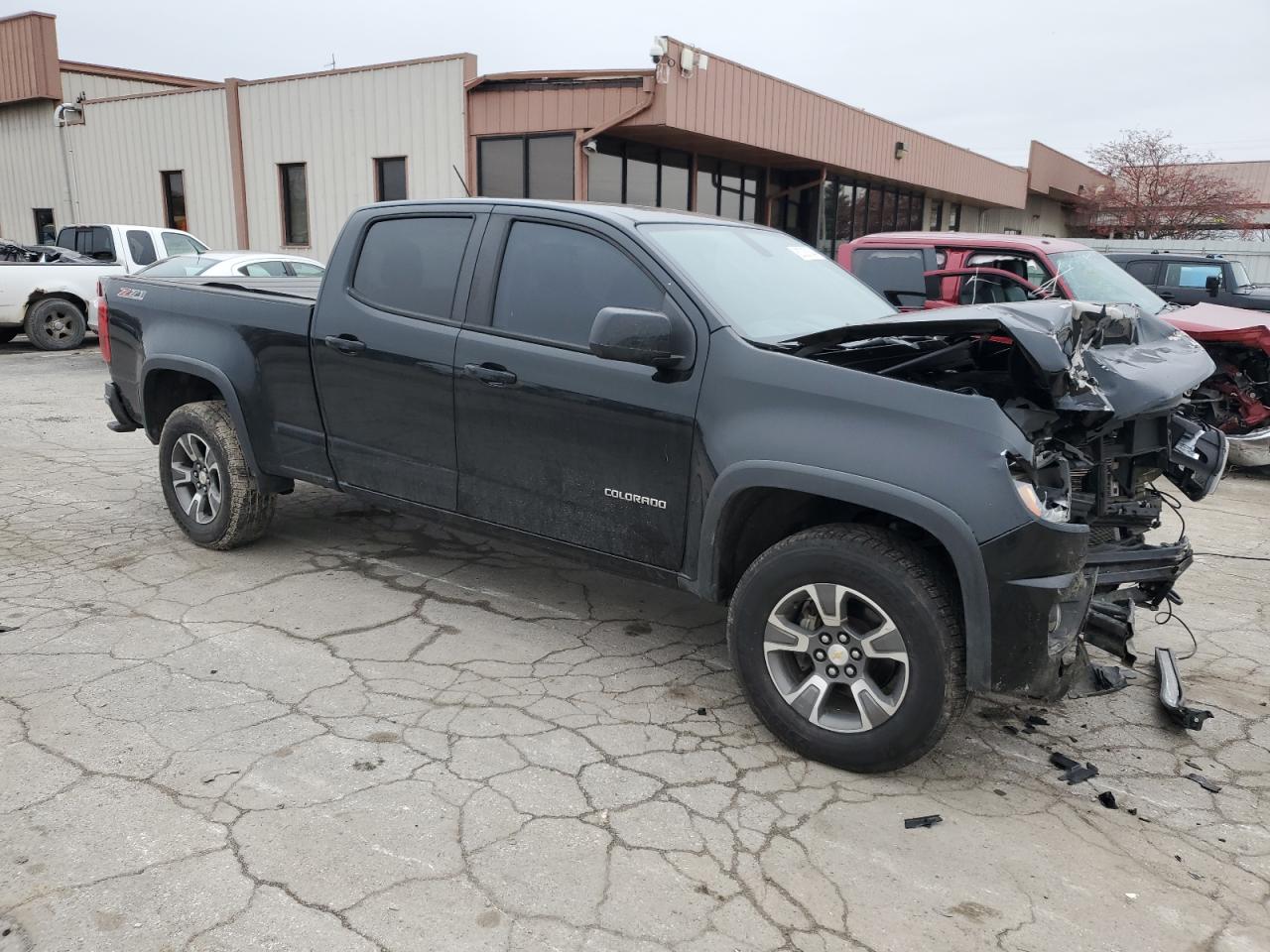 VIN 1GCGTCE38F1177599 2015 CHEVROLET COLORADO no.4