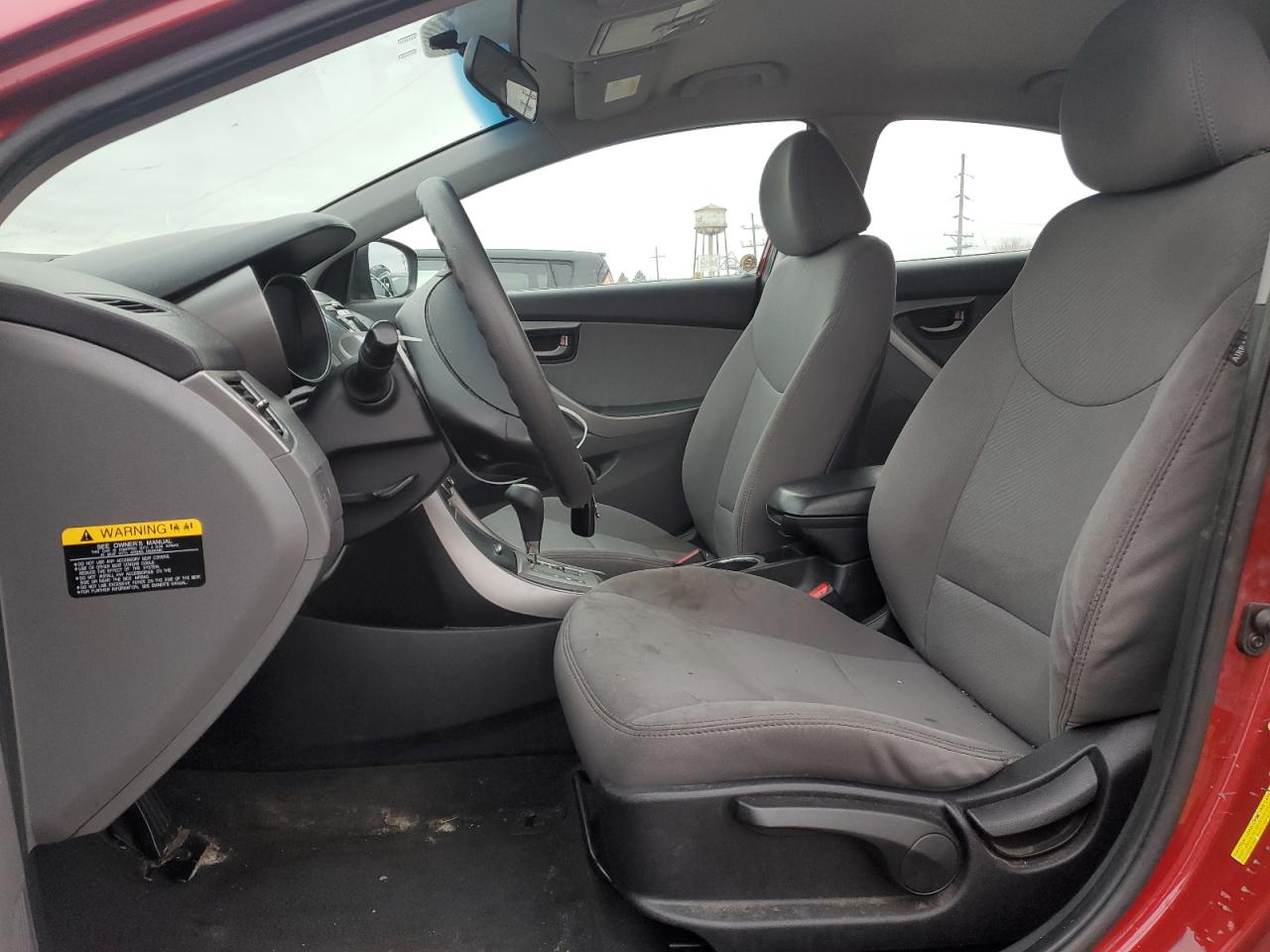 2013 Hyundai Elantra - Image 7