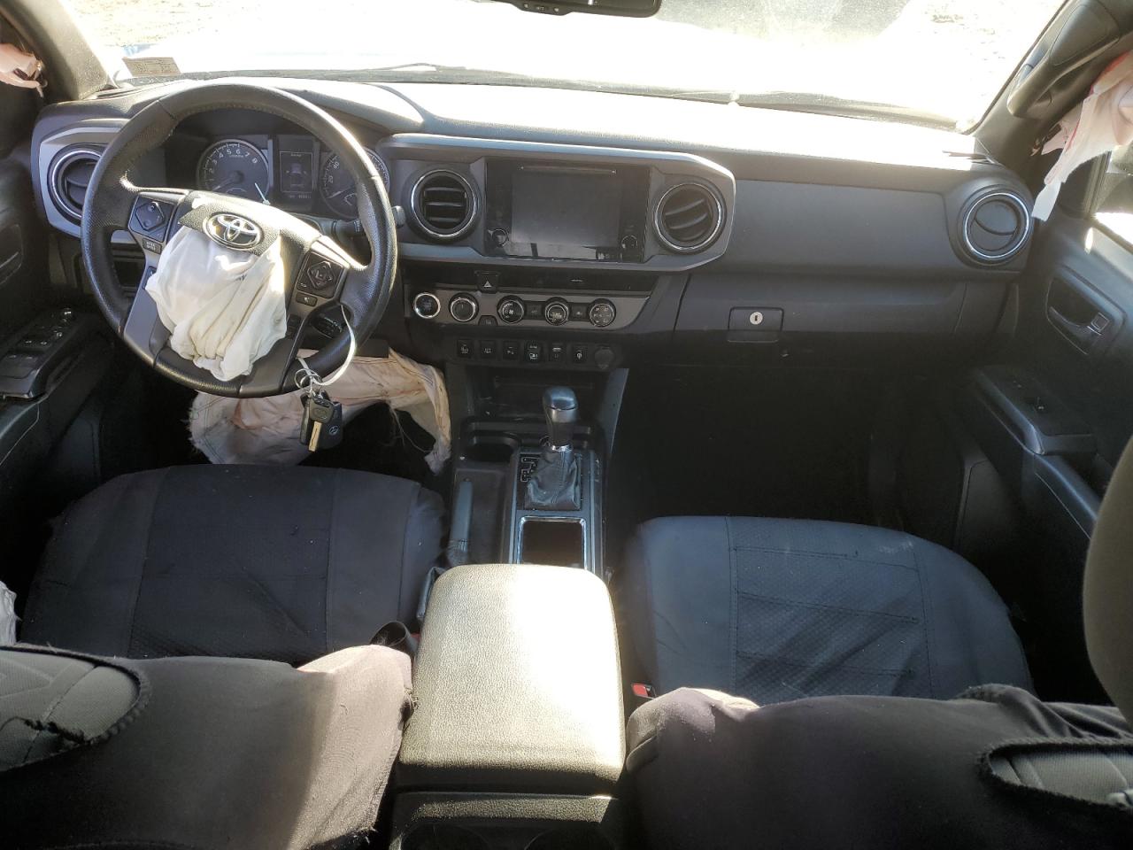 2018 Toyota Tacoma - Image 8