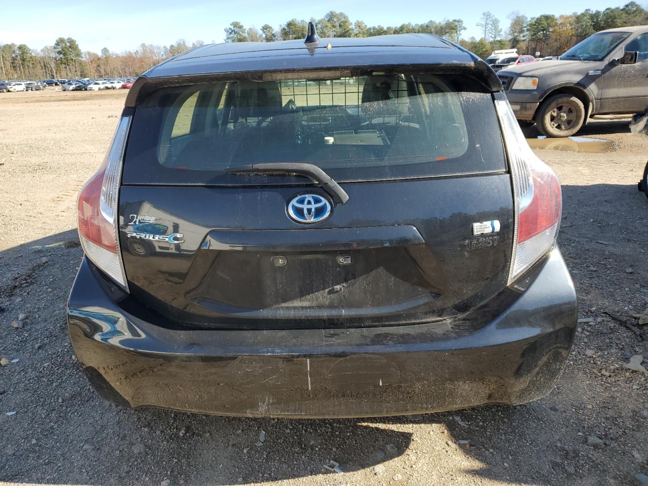 2016 Toyota Prius C VIN: JTDKDTB31G1120853 Lot: 79891724