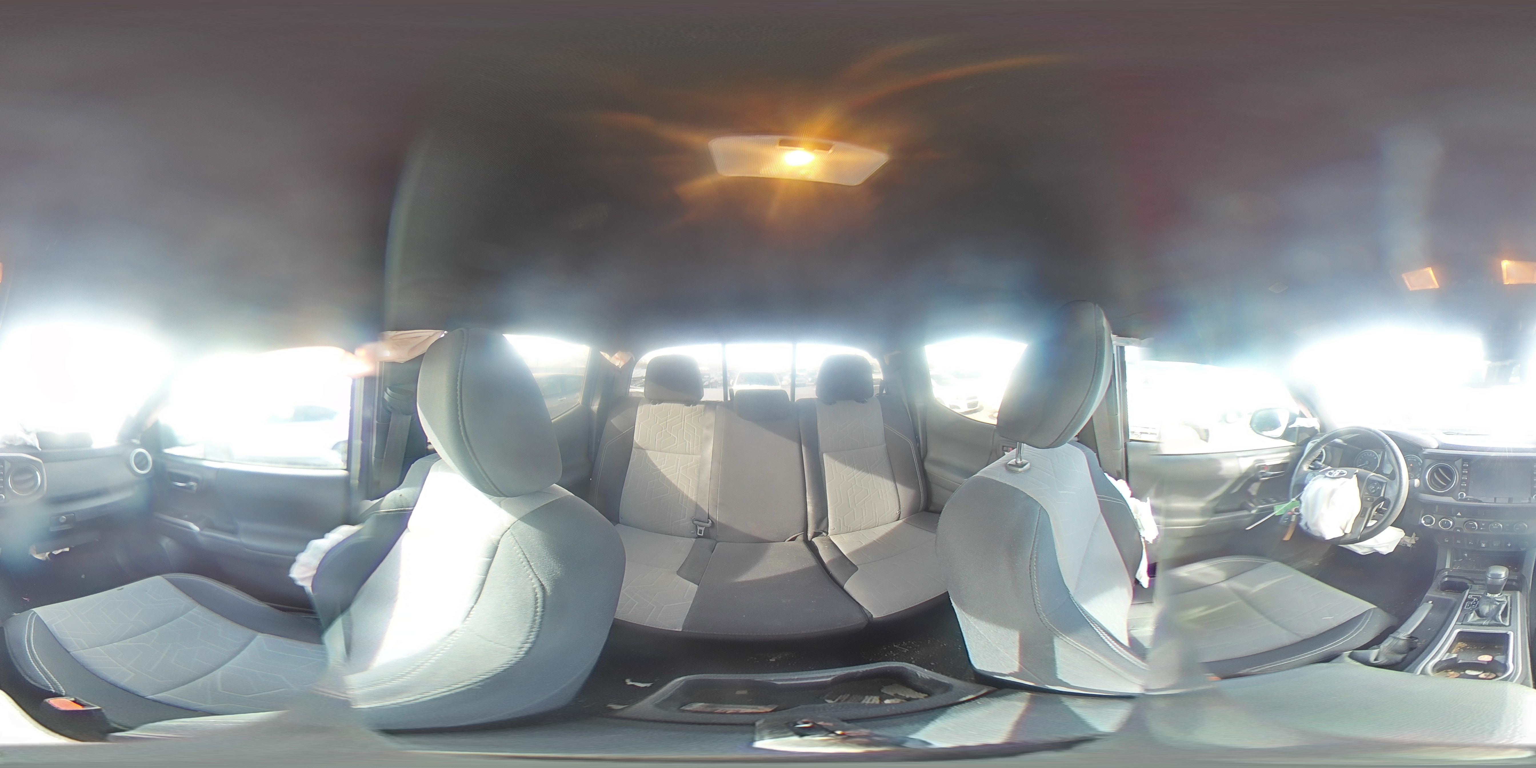 2022 Toyota Tacoma - Image 12