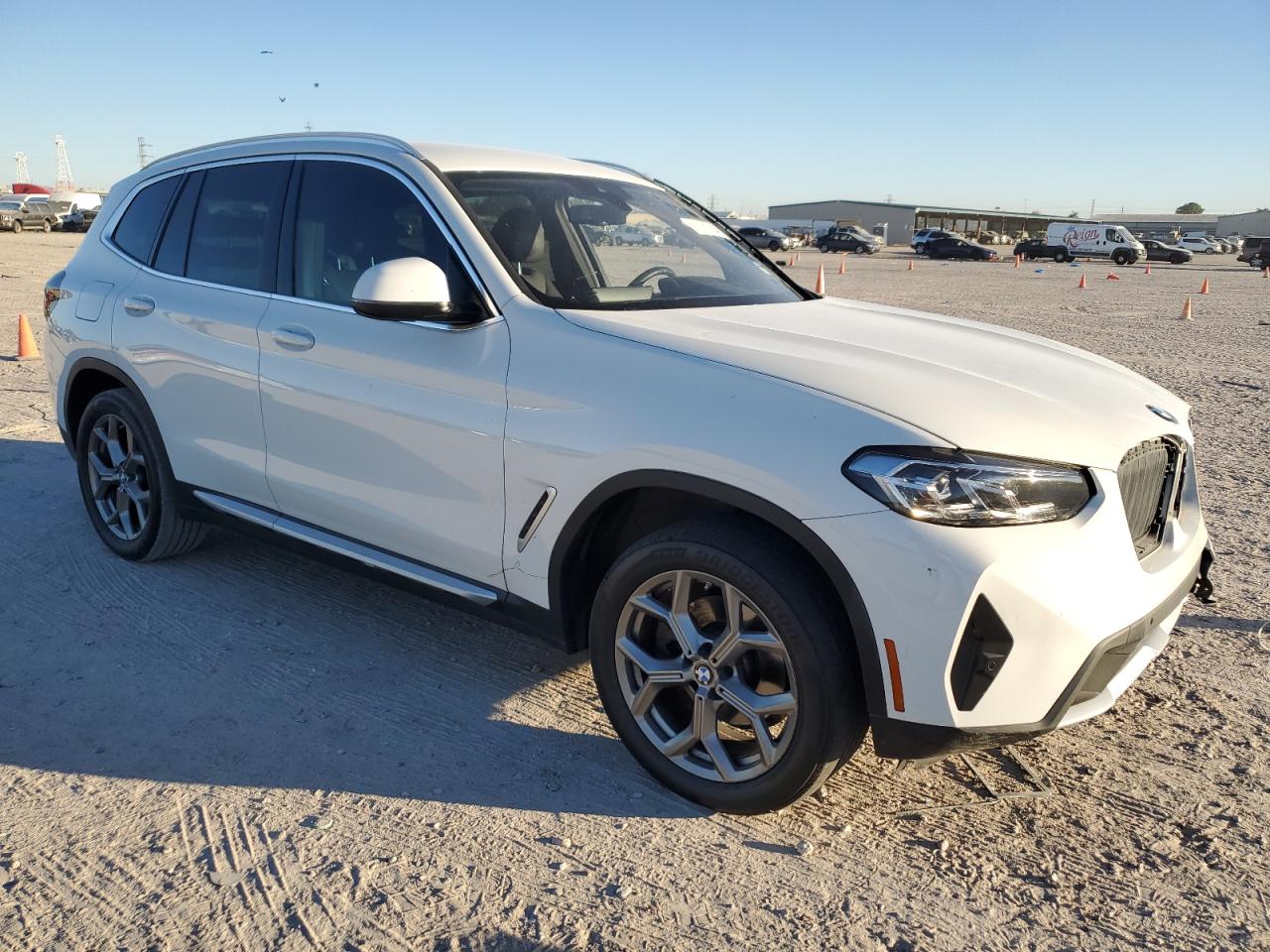 2023 BMW X3 - Image 4