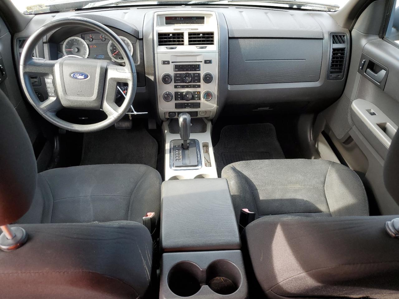 2008 Ford Escape - Image 8