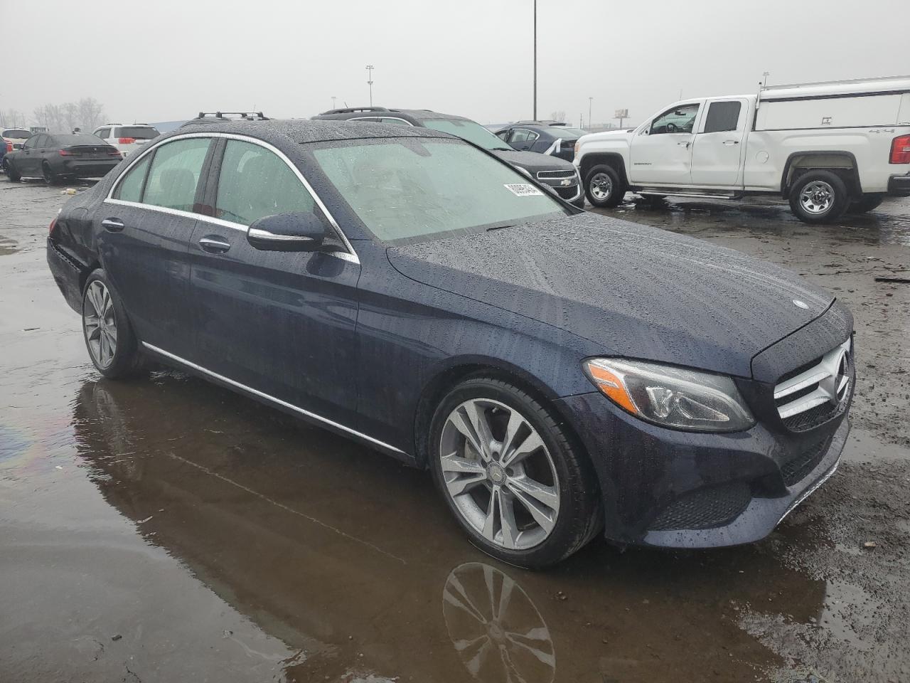 VIN 55SWF4KB0FU060447 2015 MERCEDES-BENZ C-CLASS no.4