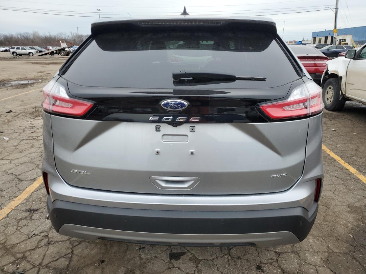 2022 Ford Edge - Image 6