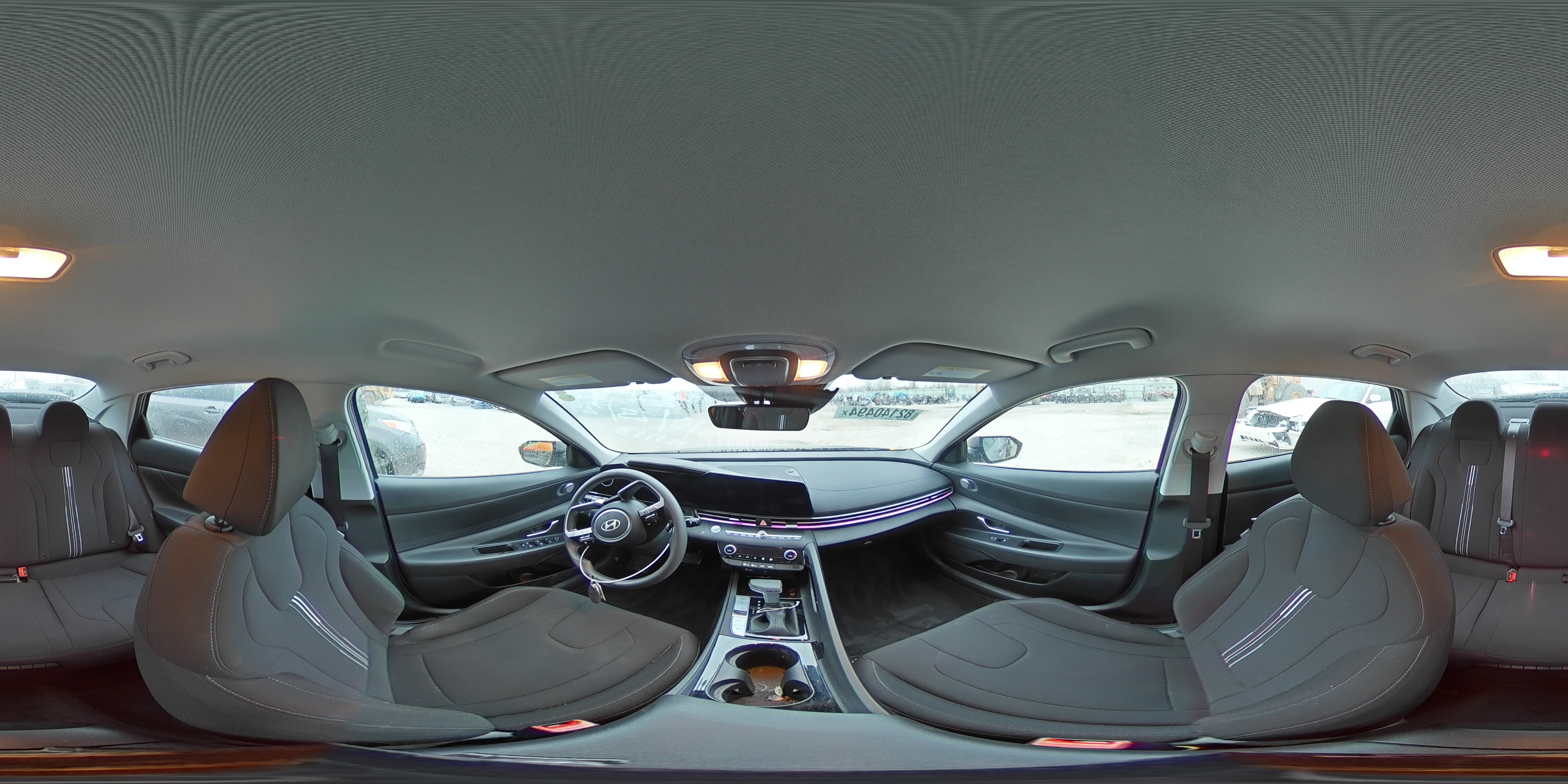 2024 Hyundai Elantra - Image 14