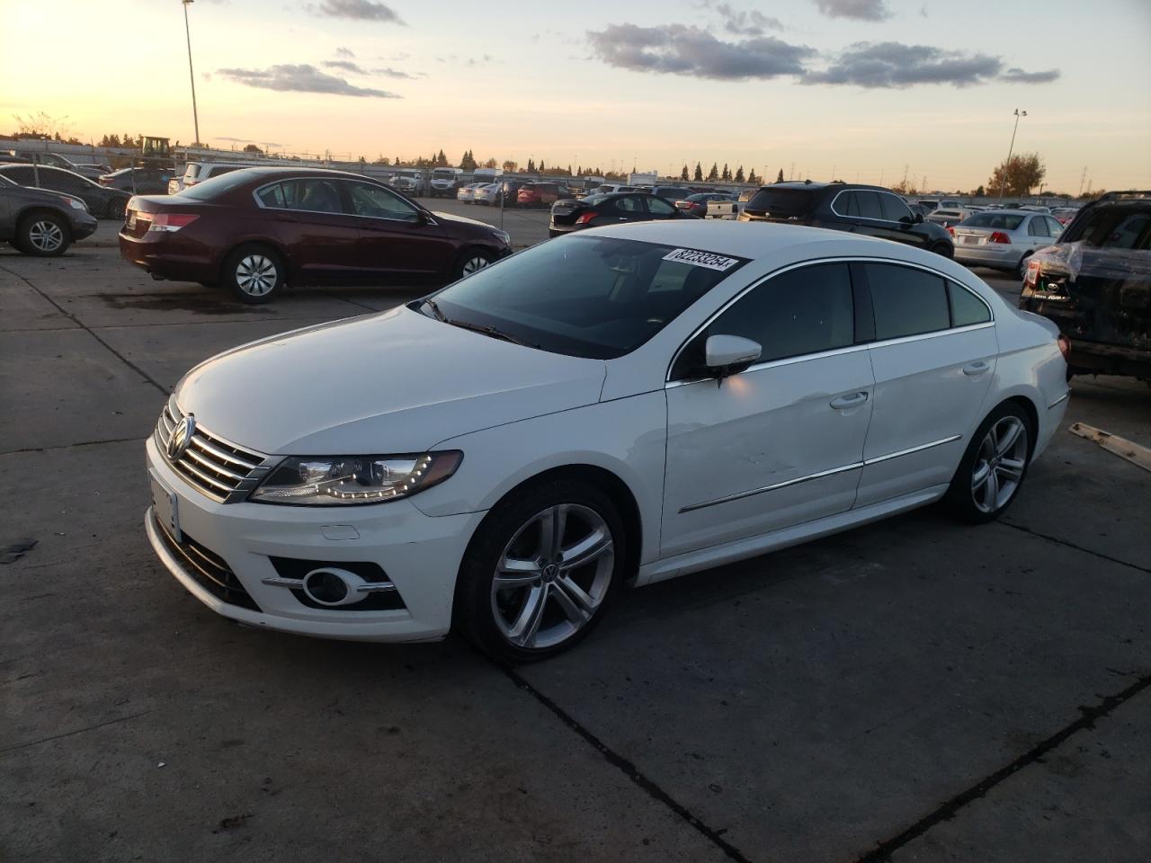 2016 Volkswagen Passat CC - Image 1