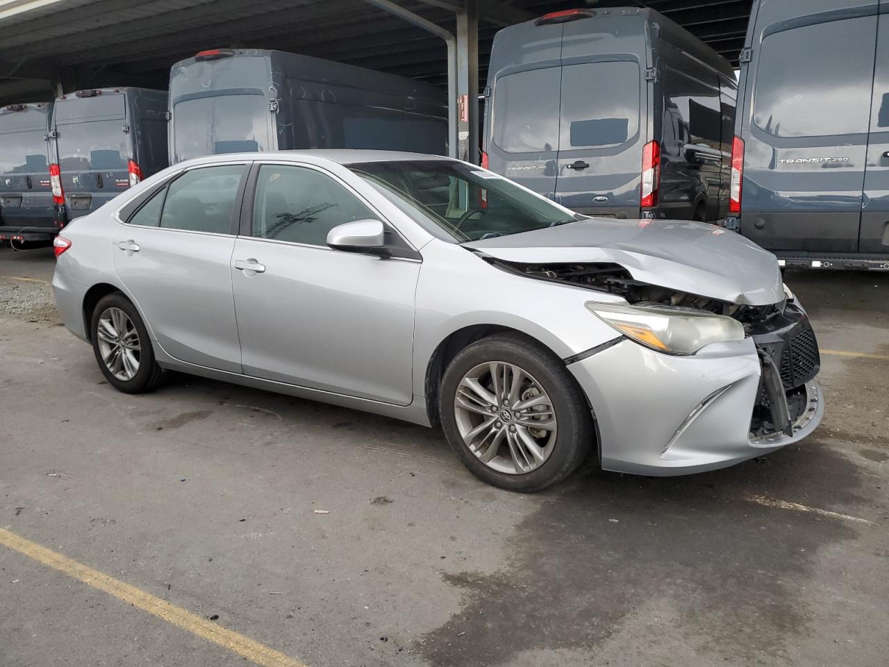 VIN 4T1BF1FK1GU139025 2016 TOYOTA CAMRY no.4