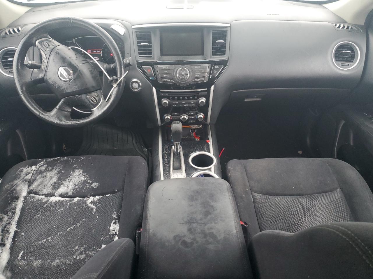2013 Nissan Pathfinder - Image 8