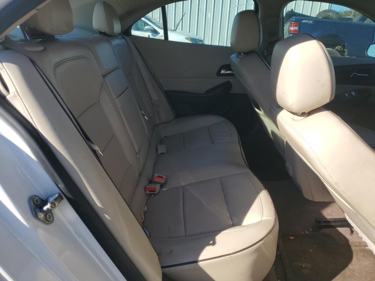2013 Chevrolet Malibu - Image 10
