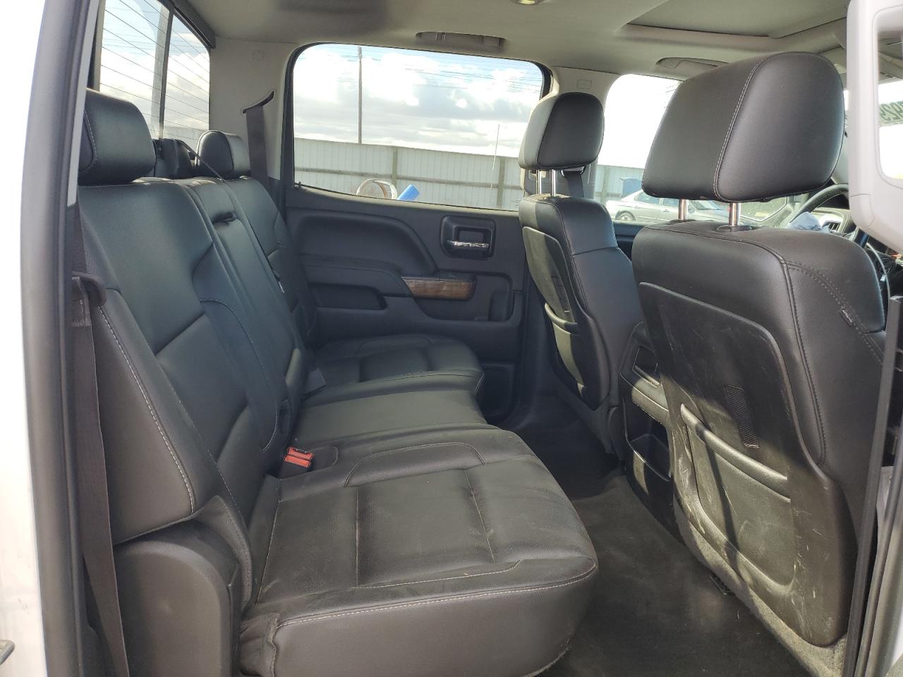 2014 GMC Sierra - Image 10