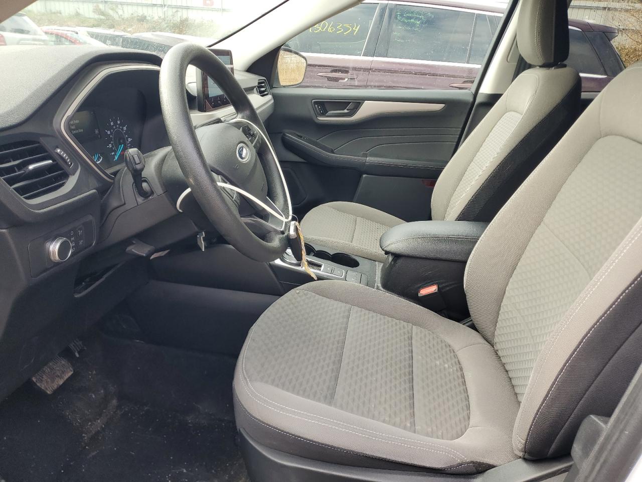 2022 Ford Escape - Image 7