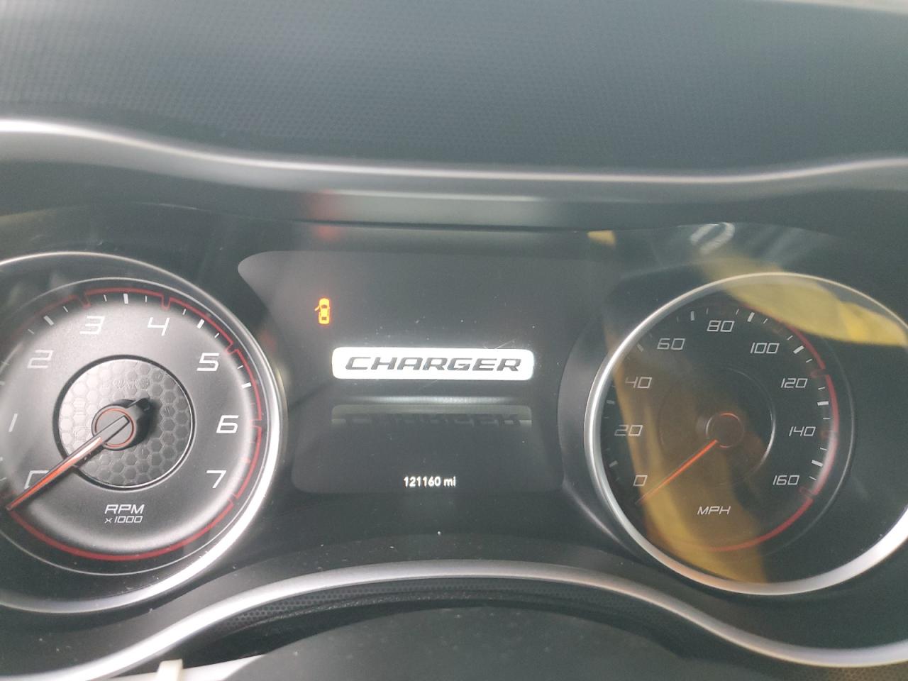 2016 Dodge Charger - Image 9