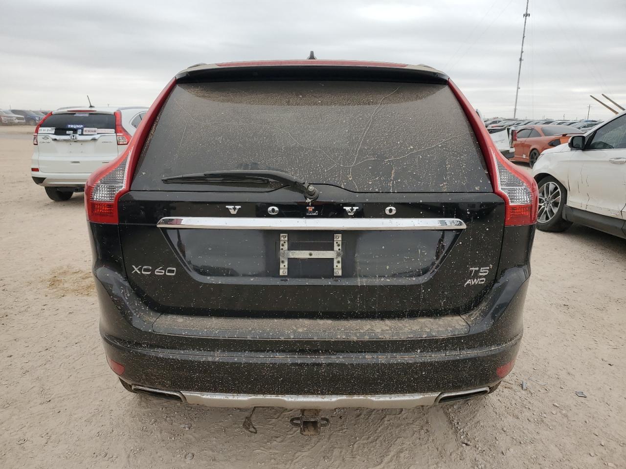 2015 Volvo XC60 - Image 6