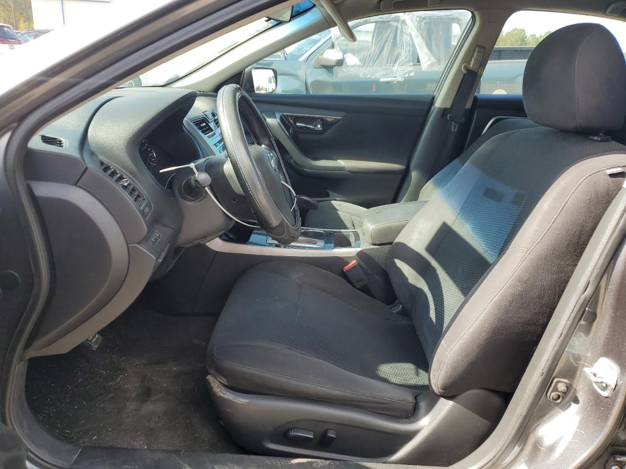 2014 Nissan Altima - Image 7