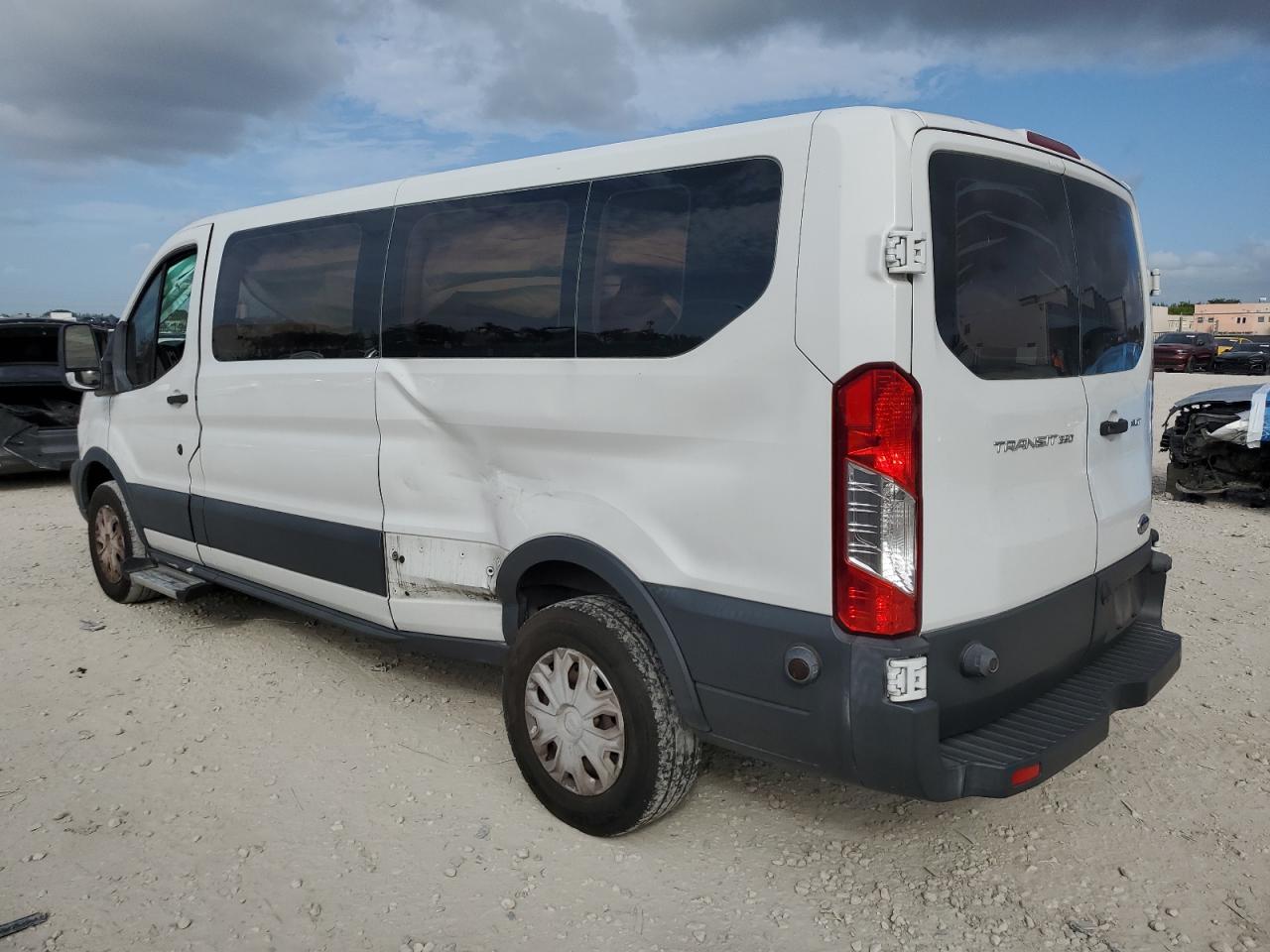 2018 Ford Transit - Image 2