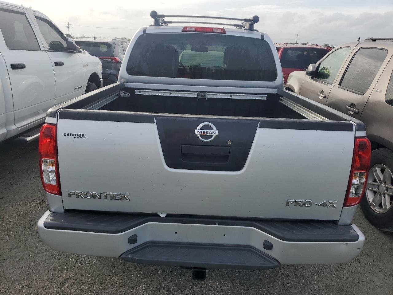 2012 Nissan Navara (Frontier) - Image 6