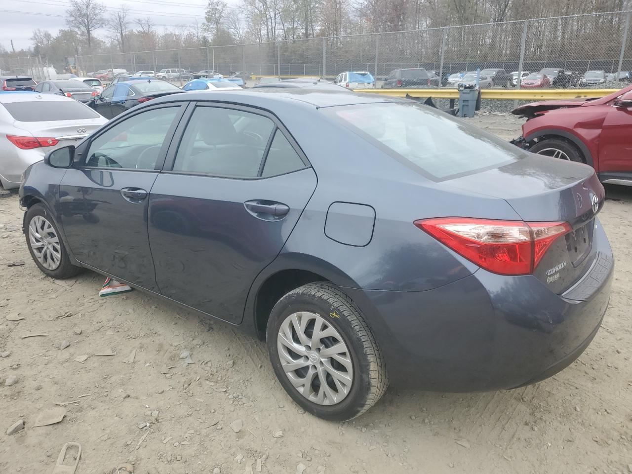 VIN 2T1BURHEXJC985531 2018 TOYOTA COROLLA no.2