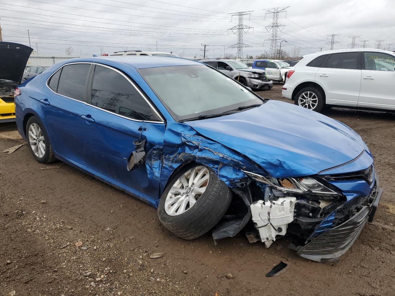 2019 Toyota Camry - Image 4