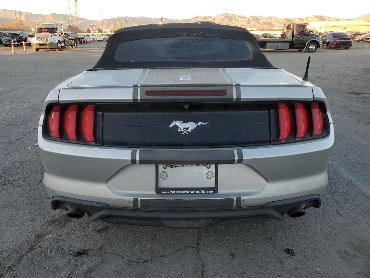 2019 Ford Mustang - Image 6