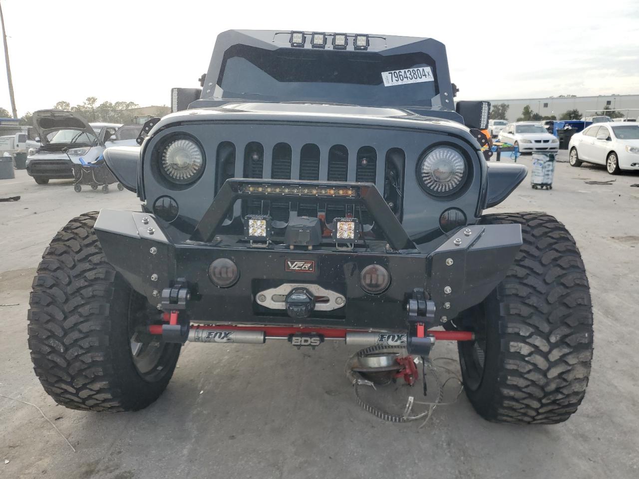 VIN 1C4HJWEG5HL661042 2017 JEEP WRANGLER no.5