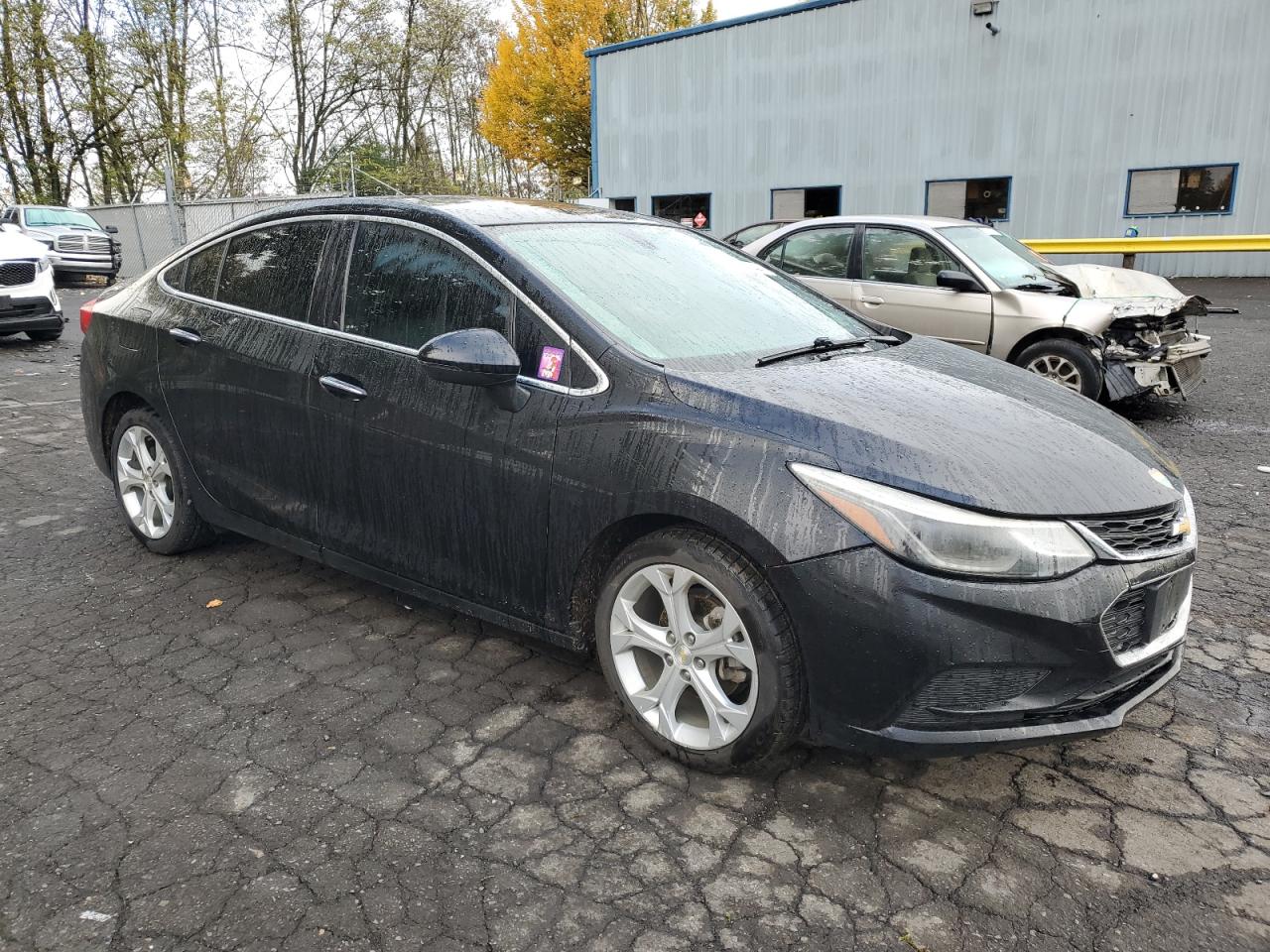 2017 Chevrolet Cruze - Image 4