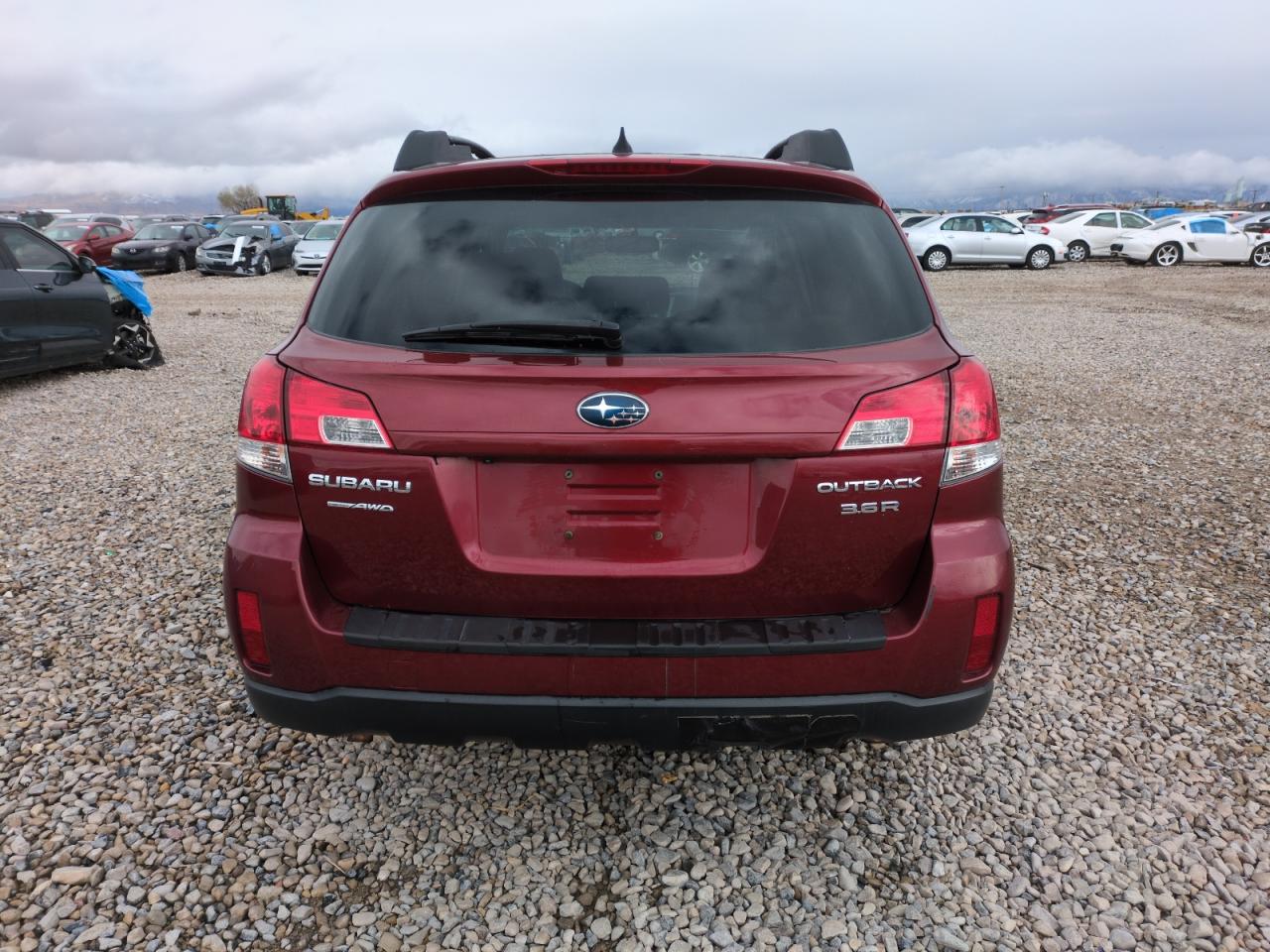 2011 Subaru Outback 3.6R Limited VIN: 4S4BRDKC2B2337690 Lot: 81133784